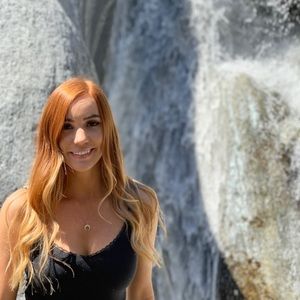 Meet your Posher, Katelyn